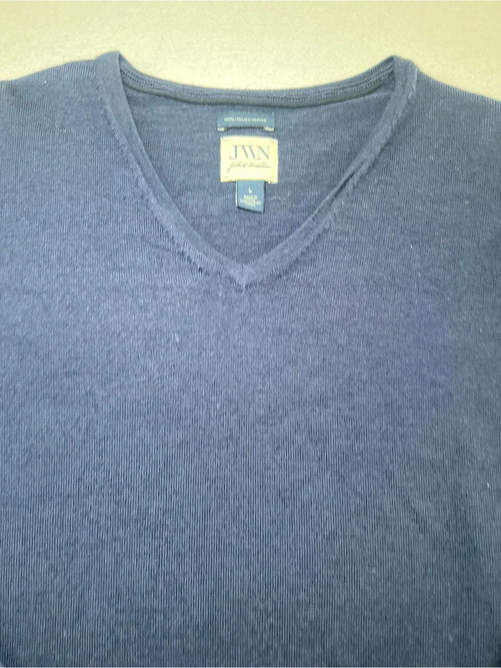 JWN John W Nordstrom Men’s Navy Blue Merino Wool V-Neck Sweater,Large  FLAW-Read